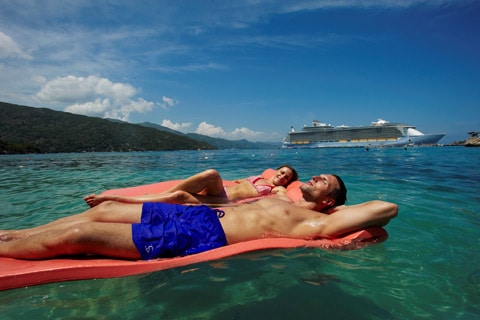 חופים טרופיים מדהימים