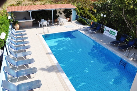 Hotel Sterling לון לצעירים במליה 