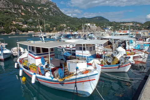 כפרים קטנים ושלווים בקורפו