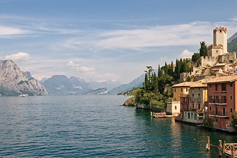 במקום הטיולים המאורגנים