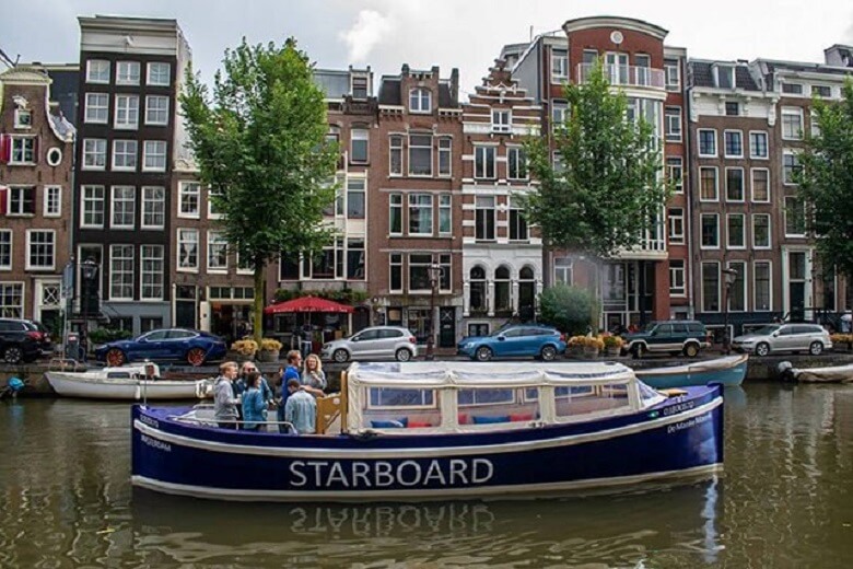 שייט תעלות בהולנד עם ילדים